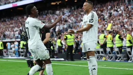 related_news_inside_blogsتشكيلة ريال مدريد اليوم ضد ريال سوسيداد مع الغيابات.. عودة فينيسيوس جونيور