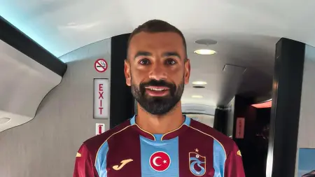 فيديو - الشوارع تشتعل فرحاً.. هكذا استقبلت طرابزون نجمها الجديد محمد صلاح