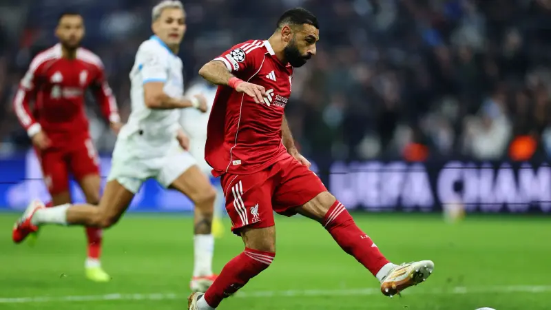 تشكيلة ليفربول اليوم أمام بورنموث.. موقف محمد صلاح