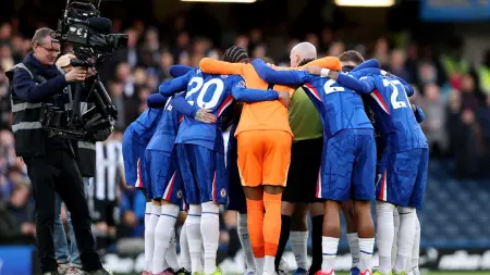 related_news_inside_blogsتغريم تشلسي وحرمانه من التعاقدات مع وقف التنفيذ بسبب مخالفات مالية سابقة