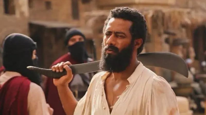 جدل واسع بعد منع "صعايدة" من دخول فيلم محمد رمضان "أسد"