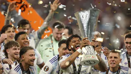 related_news_inside_blogsملك الدوري الأوروبي.. أوناي إيمري يُعيد أستون فيلا إلى منصات التتويج
