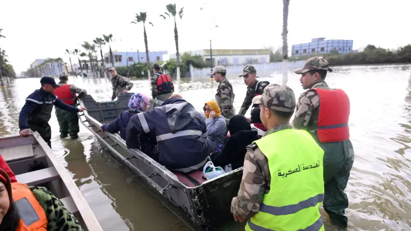 مع تزايد خطر الفيضانات.. السلطات المغربية تجلي 143 ألف شخص شمال غرب البلاد