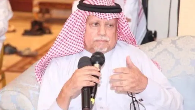 مسيرة حافلة في الأدب.. من هو علي خضران القرني؟