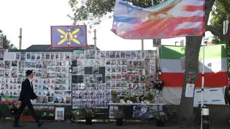 related_news_inside_blogsالمشهد باختصار: طعن يهود في لندن.. وترامب يستعرض سلاحه