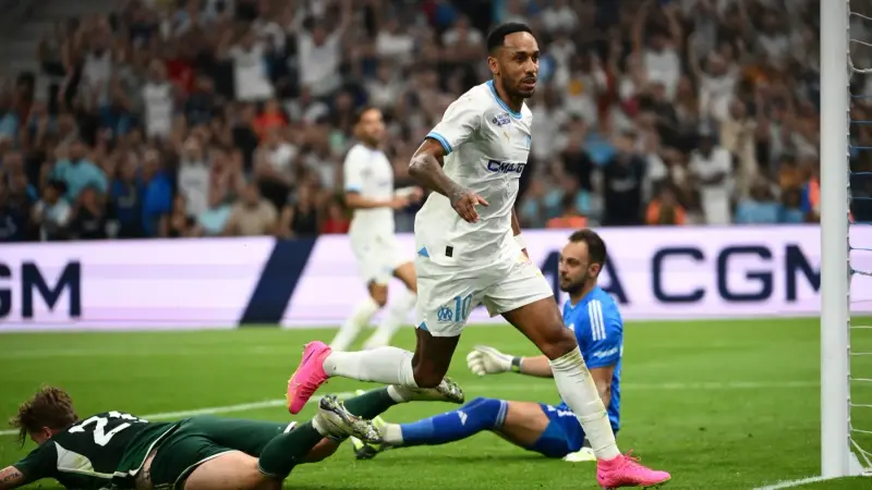 القنوات الناقلة لمباراة مارسيليا وأتالانتا اليوم مع موعد المباراة والتشكيلة.. أفضلية طفيفة للإيطاليين