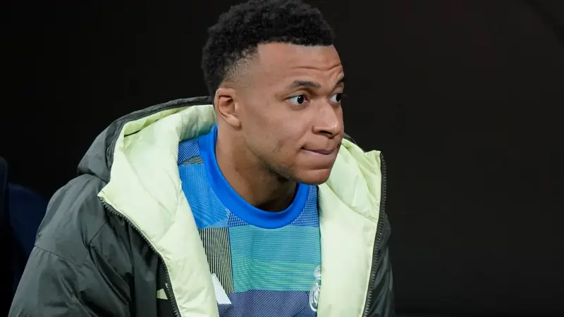 أربيلوا يكشف تطورات حالة مبابي بعد غيابه أمام سوسيداد