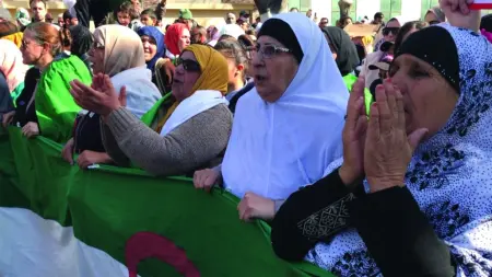 إليك شروط الحصول على منحة المرأة الماكثة في البيت 2024 في الجزائر
