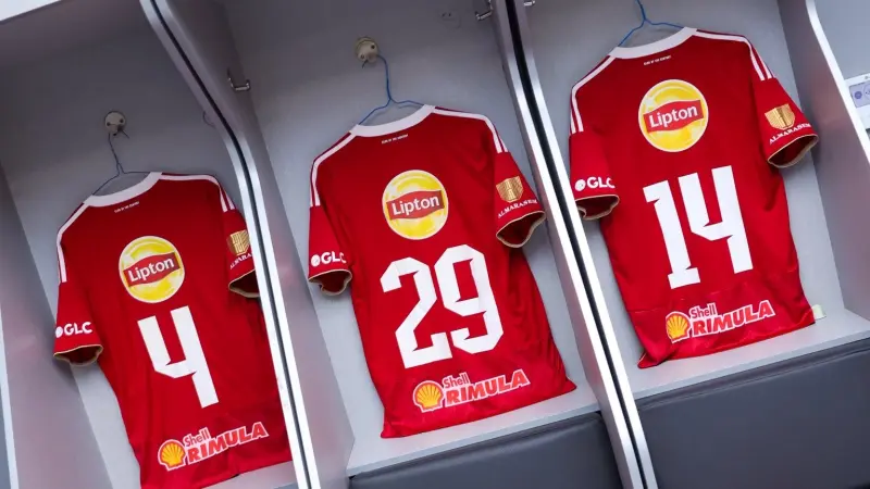 نتيجة وملخص مباراة الأهلي ضد سموحة في الدوري المصري.. طاهر محمد طاهر يسجل هدفا قاتلا