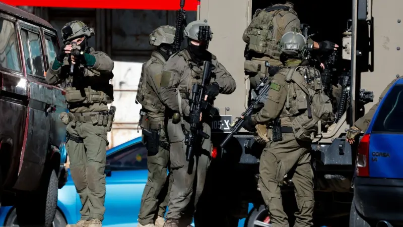 نتانياهو: التجنيد قضية عامة ولا تخص المتشددين فقط