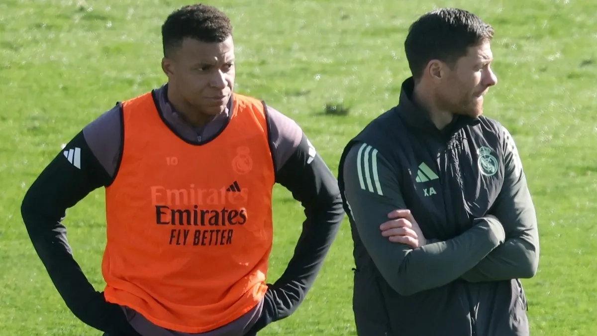 مبابي ضمن 5 أسماء.. نجوم ريال مدريد يتجاهلون توديع تشابي ألونسو 