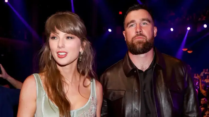 هل تم تحديد موعد زفاف تايلور سويفت وترافيس كيلسي في نيويورك؟ الحقيقة الكاملة