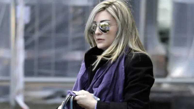 تقرير يكشف.. لماذا قرر الأسد التخلص من لونا الشبل؟