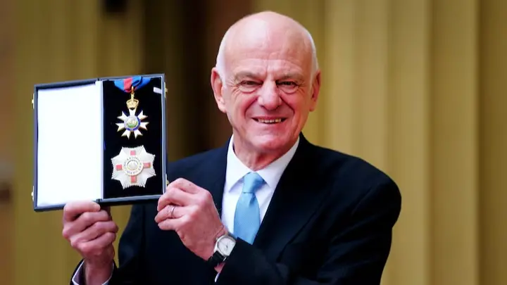 وفاة طبيب بريطاني قاد الحملة الأممية لمكافحة إيبولا وكوفيد