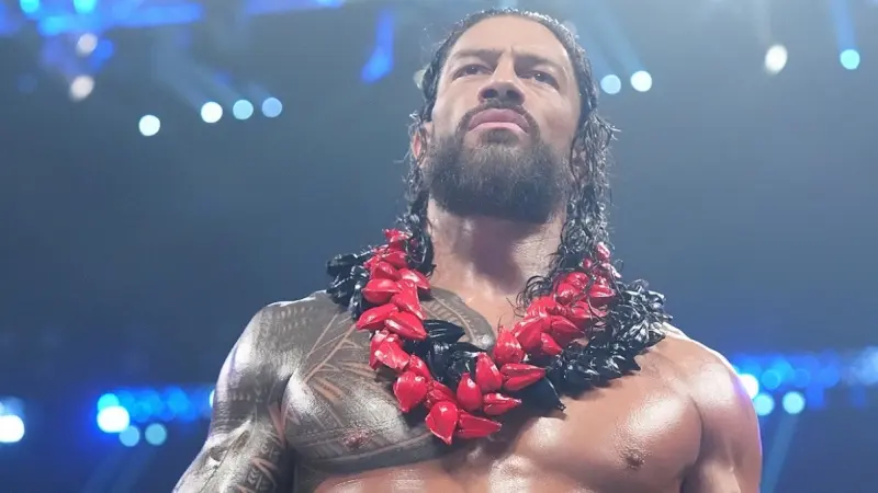 سيغيب عن الحلبة لـ4 أسابيع.. ما هي إصابة رومان رينز؟