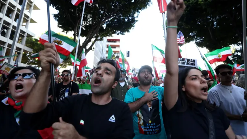 إيران.. منظمات حقوقية تكشف عن انتهاكات جنسية بحق محتجين معتقلين