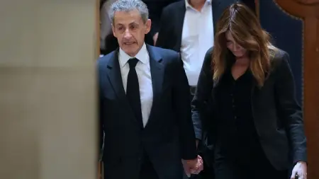 related_news_inside_blogsساركوزي يصر على براءته في قضية أموال القذافي