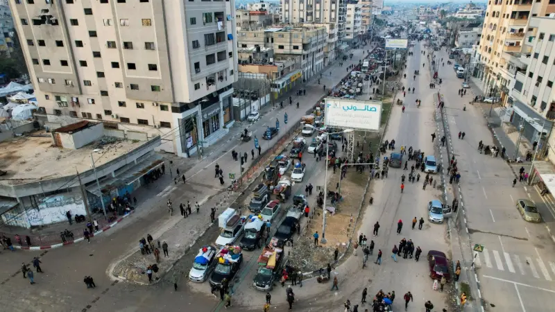 هدوء مشروط.. إفراج عن أسرى يقابله عودة النازحين إلى شمال غزة