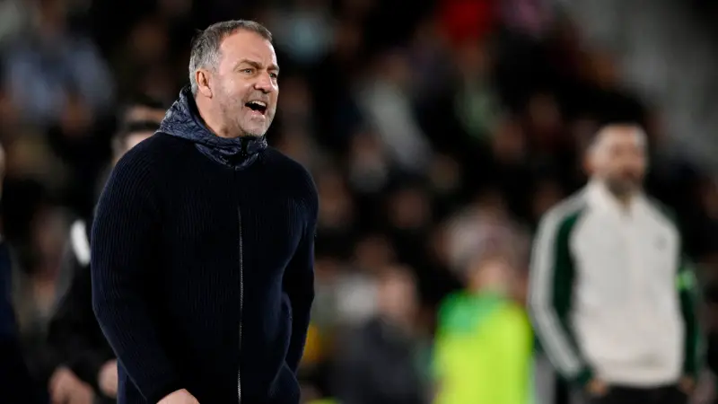 فليك يوجه رسائل دعم إلى أراوخو بعد بلوغ برشلونة نصف نهائي كأس الملك