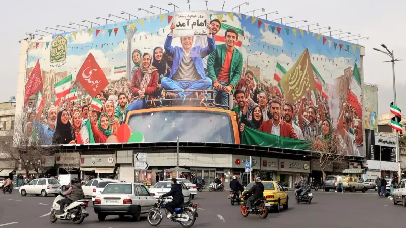 مسؤول يكشف تفاصيل نقل المفاوضات الأميركية الإيرانية إلى عُمان