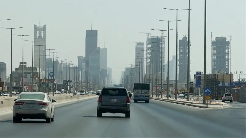الدفاع المدني السعودي يعلن زوال الخطر بعد إنذارات مبكرة في جنوب غربي البلاد