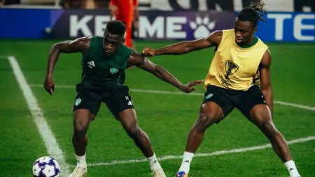 related_news_inside_blogsتشكيلة الأهلي اليوم أمام الوحدة.. قمة فض الشراكة