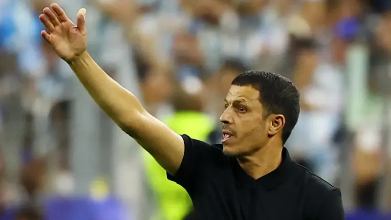 الدوري السعودي - جمال السلامي يؤكد صعوبة مواجهة الشباب.. وهذا موقف الخيبري
