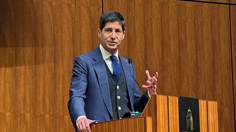 رجل ترامب الجديد في البنك الفيدرالي.. من هو كيفن وورش؟