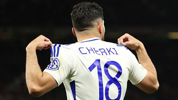 ريان شرقي يودّع ليون برسائل مؤثرة: لم أخن القميص.. وسأعود يوما ما