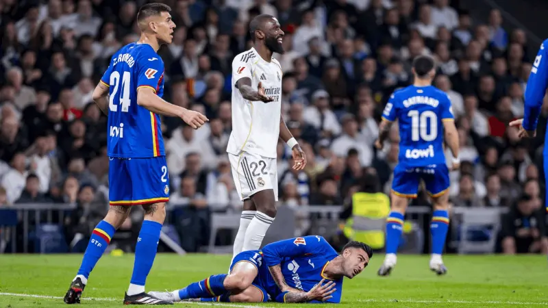 هل تعمد أنطونيو روديغر تحطيم وجه دييغو ريكو خلال مواجهة مدريد؟