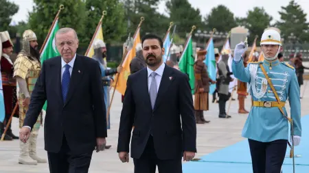 related_news_inside_blogsفيديو - لحظة توتر أمام إردوغان.. رئيس الوزراء العراقي يسائل وزير النقل