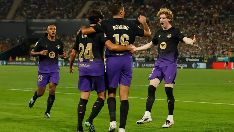 ترتيب الدوري الإسباني - برشلونة يطارد رقمين قياسيين تاريخيين بعد سحق بيتيس