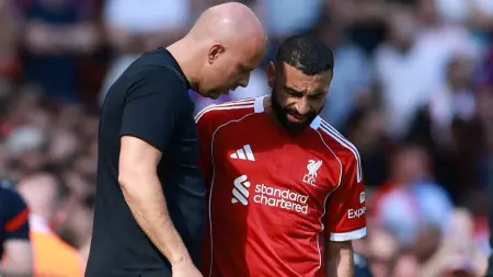 related_news_inside_blogsإصابة محمد صلاح ومدة غيابه.. هل هو الظهور الأخير مع ليفربول؟