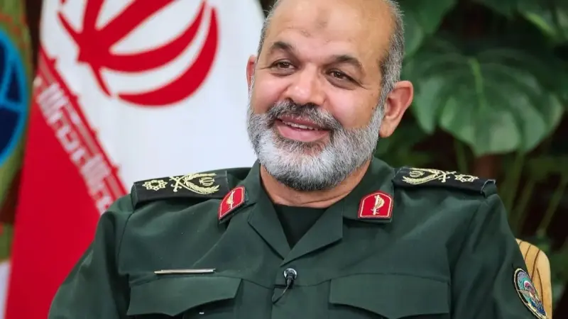 بعد اختفائه منذ بدء الحرب.. أول ظهور لقائد الحرس الثوري الإيراني