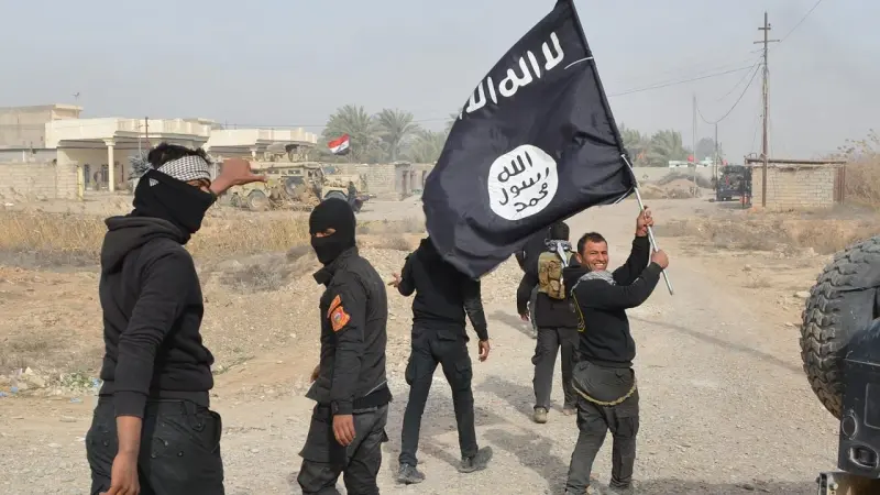 العراق يحذر من عودة "داعش" عبر الحدود السورية