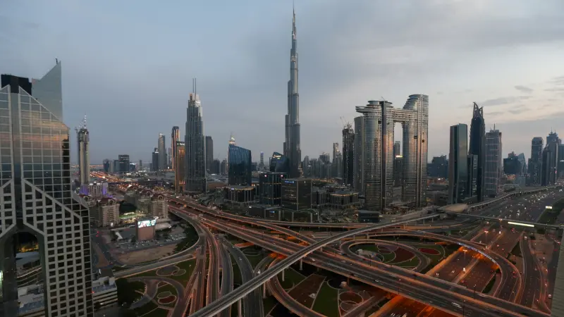 قانون الشركات التجارية يعزز مرونة الاستثمار في الإمارات