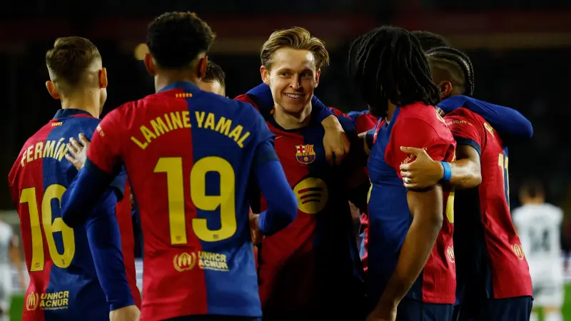 موعد مباراة برشلونة وأتالانتا في دوري أبطال أوروبا والقنوات الناقلة.. هل تعزز كتيبة فليك غزارتها التهديفية؟