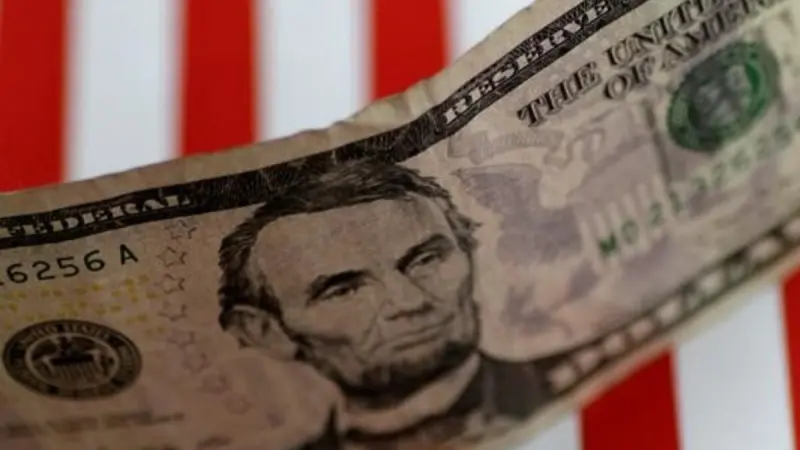 الفيدرالي ليس في عجلة لخفض الفائدة.. والدولار يحافظ على تفوقه