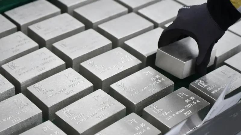 ما هو الروديوم.. ولماذا هو أغلى المعادن؟