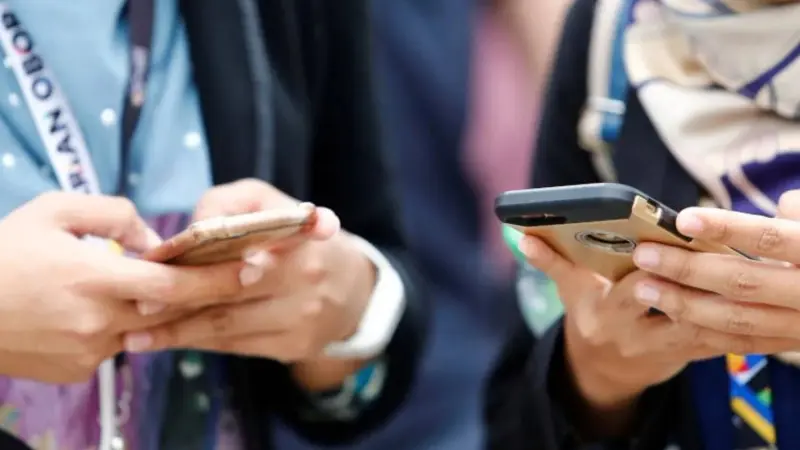 الجزائر.. بث مباشر من الفصول المدرسية يُثير الجدل