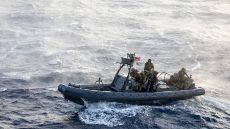 related_news_inside_blogsأميركا توقف البحث عن ناجين بعد عملية بحرية في المحيط الهادي