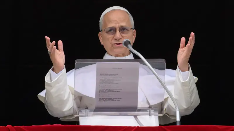 بابا الفاتيكان يدعو إلى وقف فوري لإطلاق النار في حرب إيران