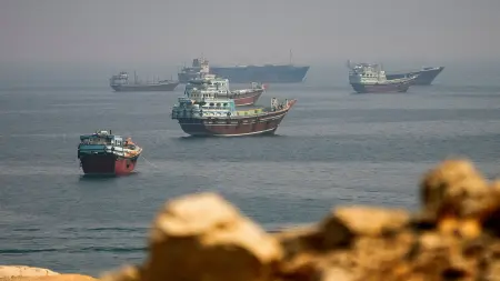 كيف تقلص نفوذ إيران في مضيق هرمز؟