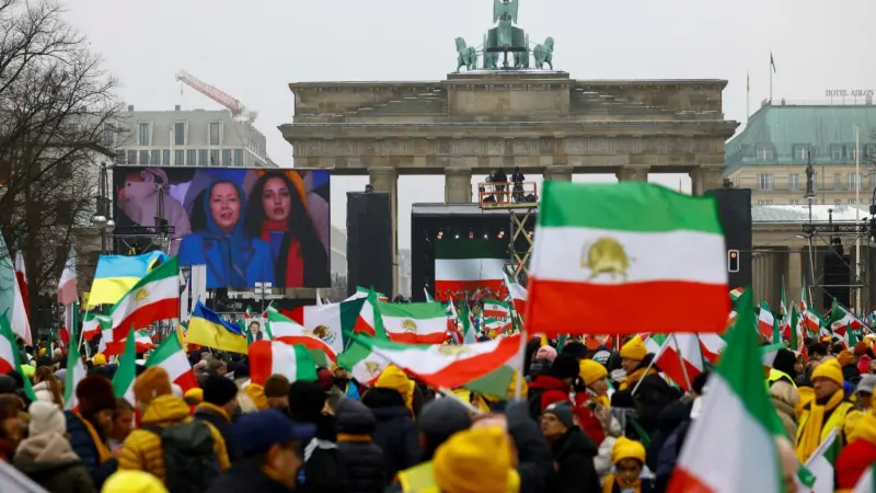 برلين تحتضن أكبر حشد تضامني مع الاحتجاجات في إيران