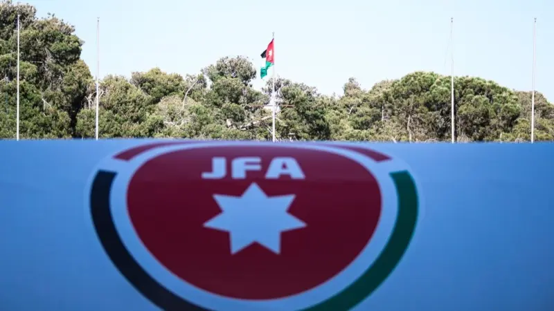 بث مباشر - مباراة الحسين إربد ضد الرمثا في نهائي كأس الأردن لحظة بلحظة
