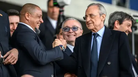 related_news_inside_blogsمواسم ريال مدريد الصفرية في عهد فلورينتنو بيريز.. قرارات عنيفة وتغييرات بالجملة