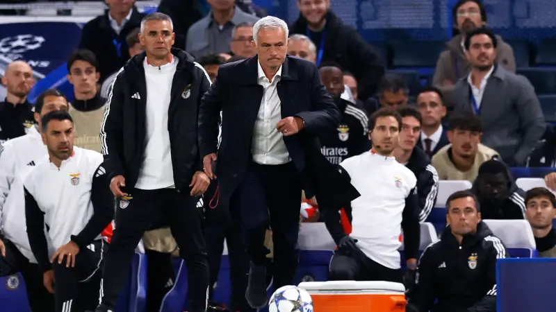 القنوات الناقلة لمباراة بورتو ضد بنفيكا اليوم في الدوري البرتغالي مع الموعد والتشكيلة