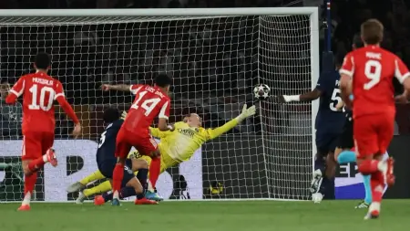 related_news_inside_blogsدوري أبطال أوروبا - باريس سان جيرمان وبايرن ميونخ يُمتعان الجماهير بـ9 أهداف ويؤجلان حسم نصف النهائي