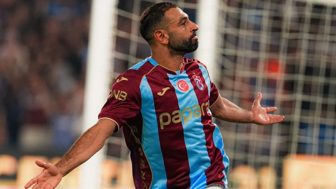 الدوري التركي - محمد صلاح يسجل ثنائية ويقود طرابزون سبور لأول فوز