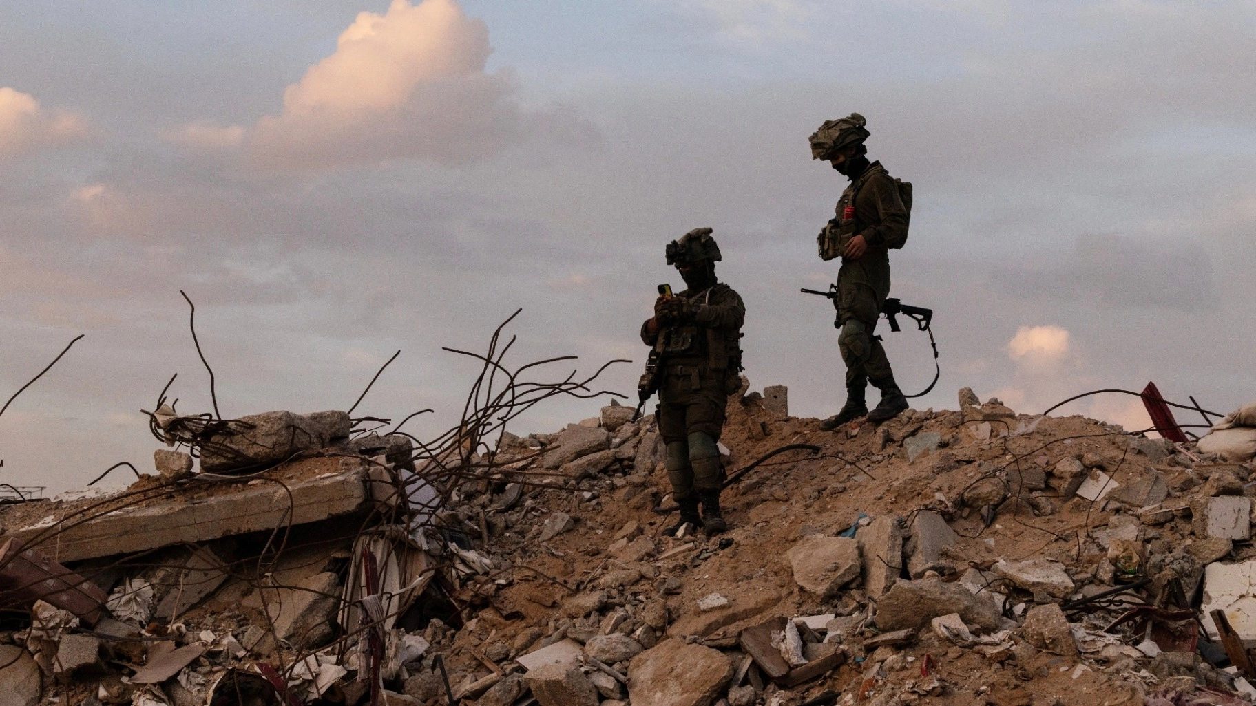 قوة دولية إلى غزة مطلع 2026.. ومسؤول يكشف تفاصيل جديدة 